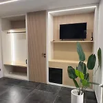 Konukevi Napoliurbansuite 4*