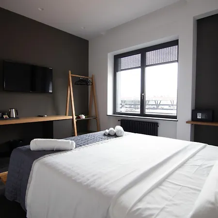 Napoliurbansuite 게스트하우스 4*