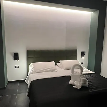 Napoliurbansuite 4* Nápoles