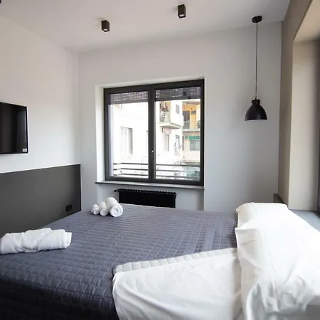 Napoliurbansuite ゲストハウス ナポリ