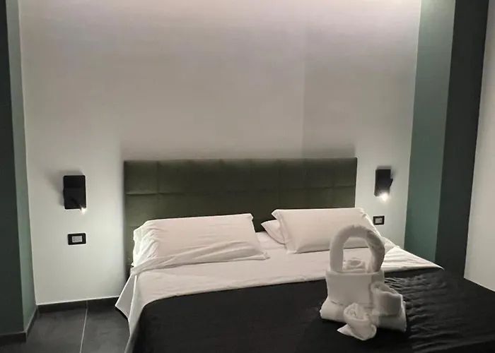 Napoliurbansuite 4* Неаполь