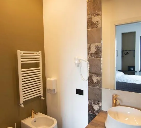 Гостевой дом Napoliurbansuite 4*