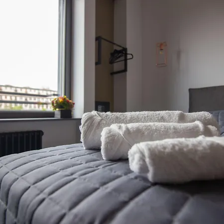 Napoliurbansuite Pensión 4*